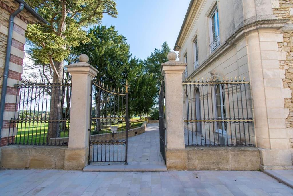Domaine Mas Begon Villa Aigues-Vives  Exteriör bild